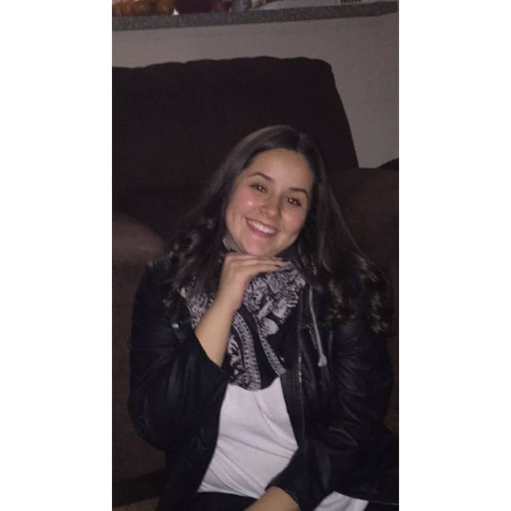 Meet your Posher, Mónica